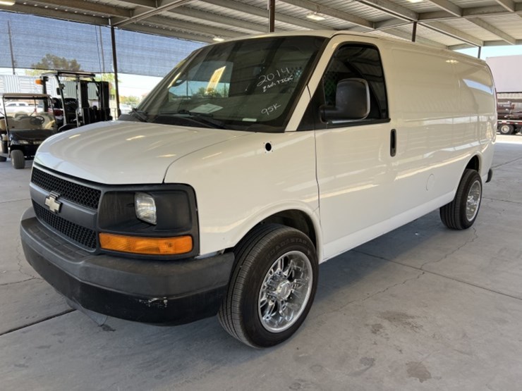 2014-chevrolet-express-2500-image-4