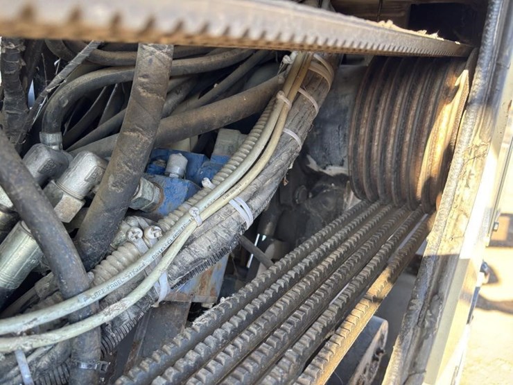 2007-volvo-mw500-image-33