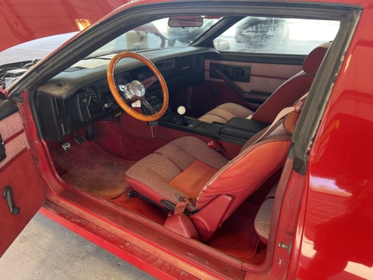 1989-chevrolet-camaro-rs-coupe-image-21