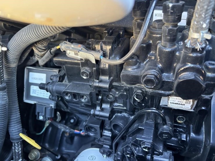 2020-yanmar-vi035-hydraulic-excavator-image-49