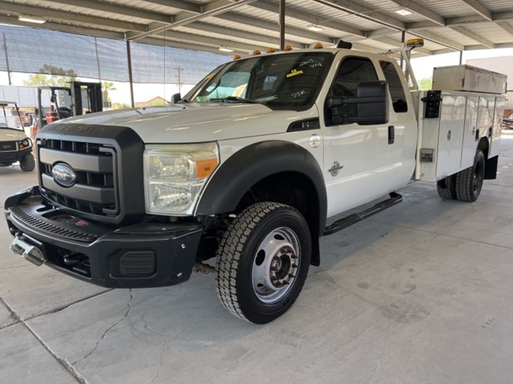 2013-ford-f550-image-4