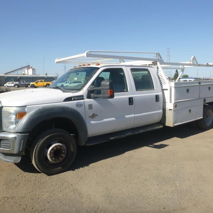 2016 FORD F550