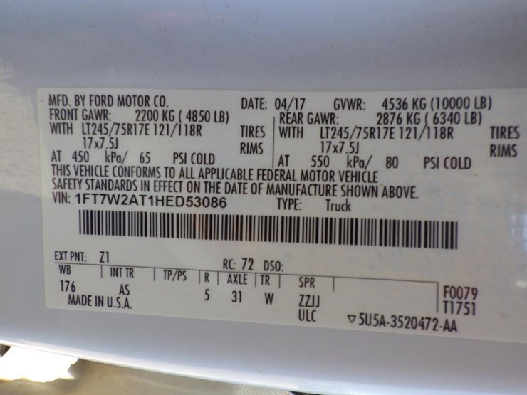 2016-ford-f150-image-17