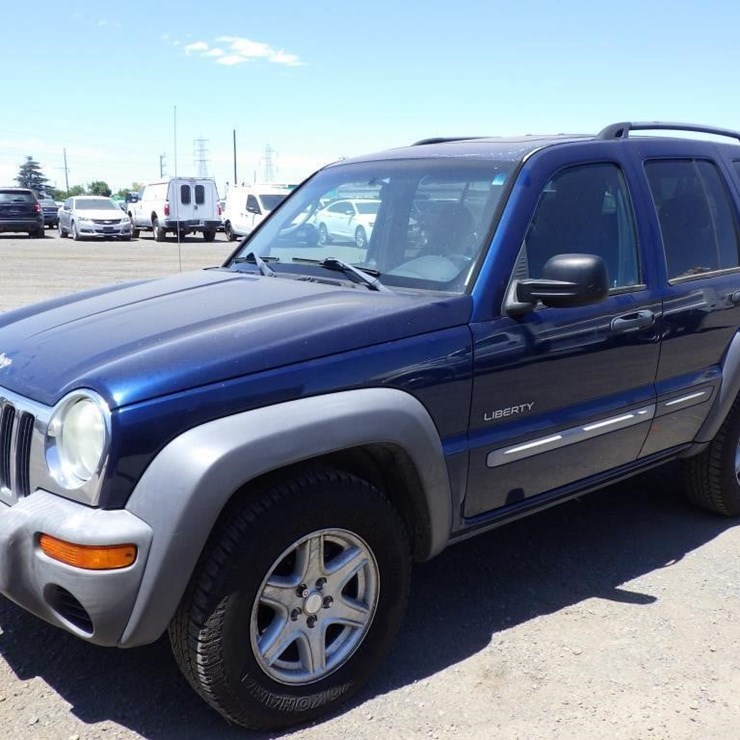 2004 JEEP LIBERTY
