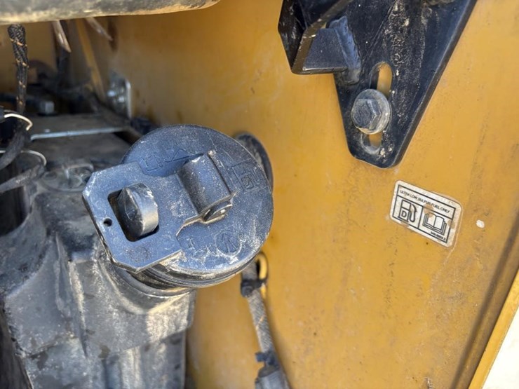 caterpillar-279d3-image-34