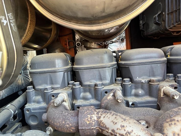 2013-doosan-dl300-3-image-46
