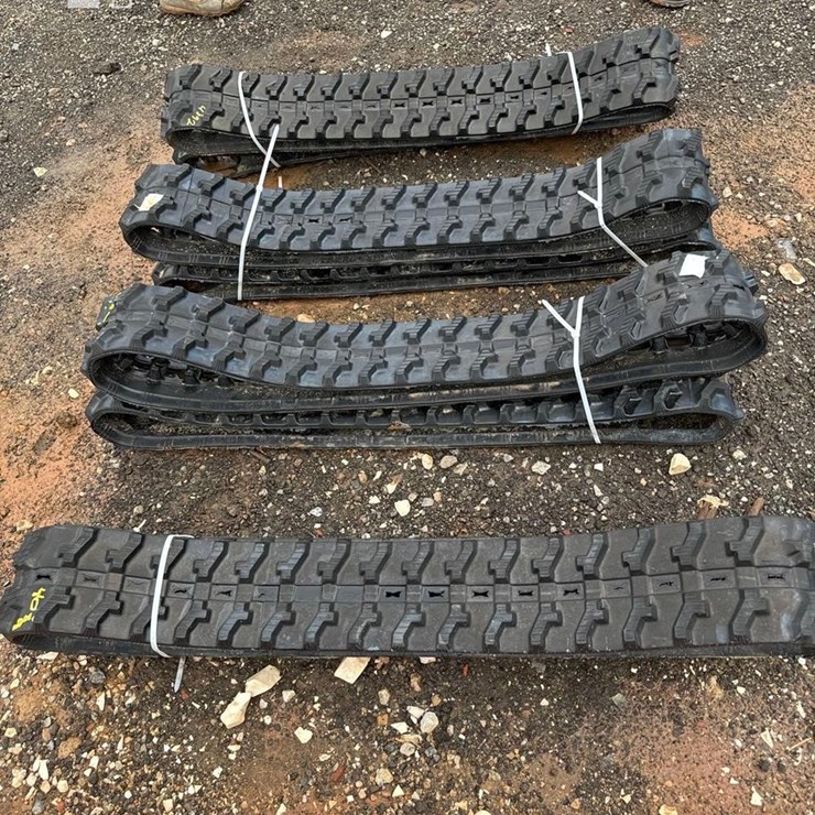 FUTURE MINI EXCAVATOR 6IN RUBBER TRACKS