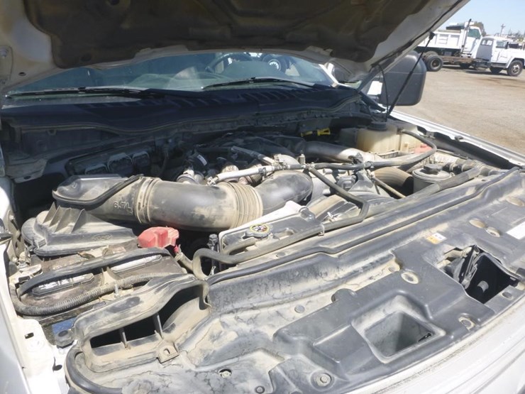 2017-ford-f450-image-14