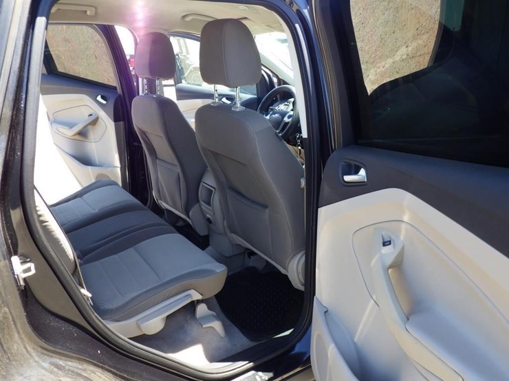 2014-ford-escape-image-8