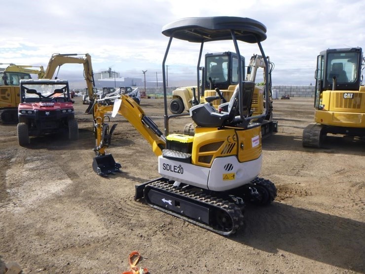 2025-sdlanch-sdle20-hydraulic-excavator-image-4