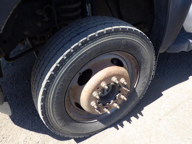 2012-ford-f550-image-20