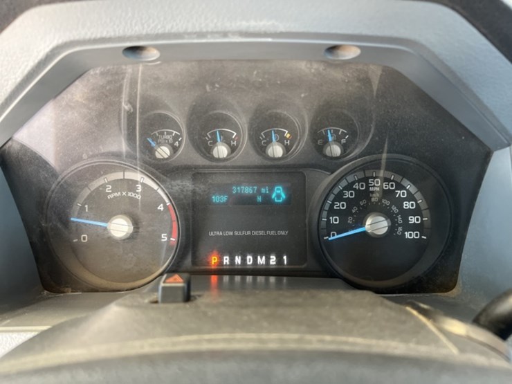 2018-ford-f350-image-17
