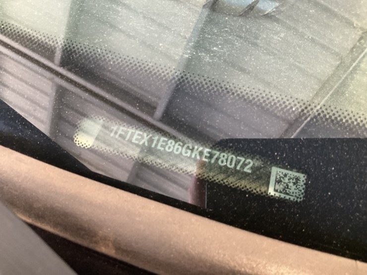 2016-ford-f150-image-11