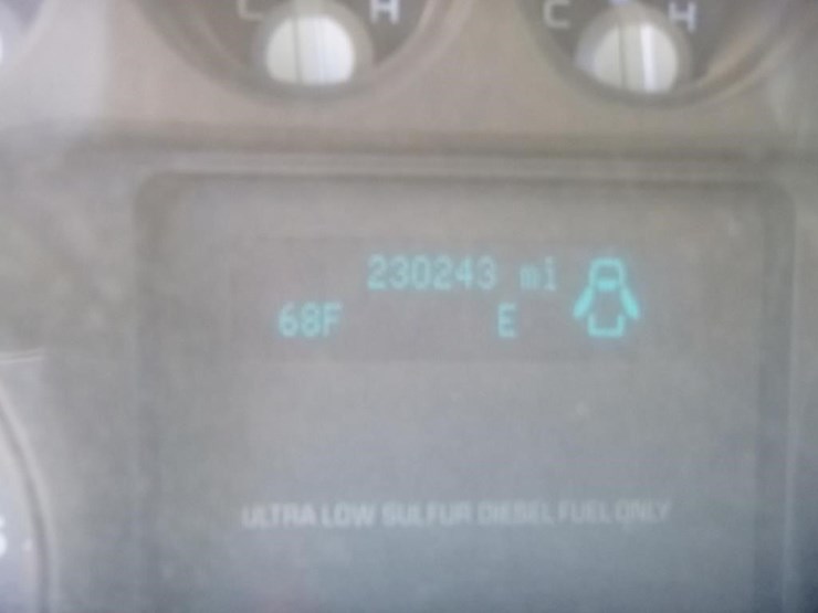 2016-ford-f550-image-23