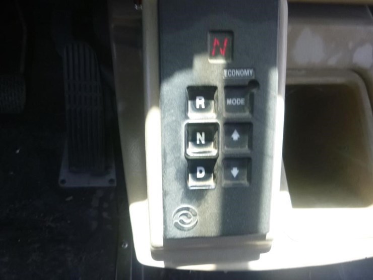 2006-freightliner-fs65-image-12