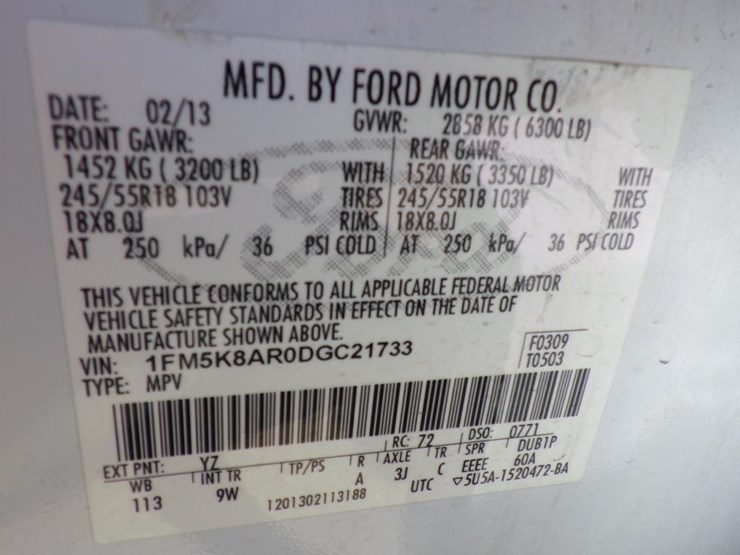 2013-ford-explorer-image-17