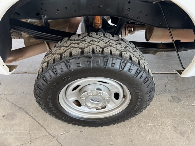 2015-ford-f250-image-8