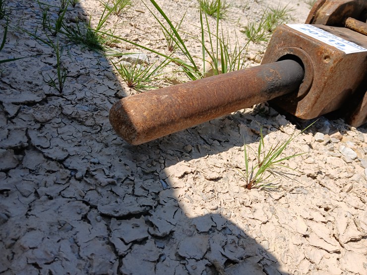#20719-•-striker-hydraulic-hammer-excavator-attachment-image-10