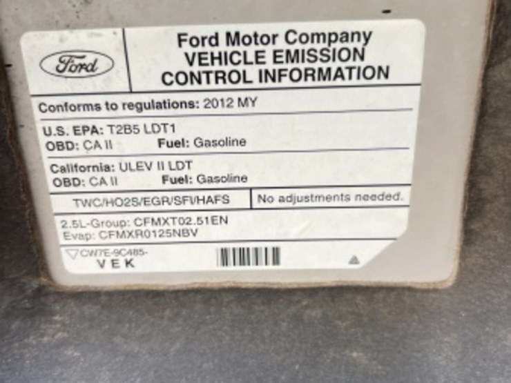 2012-ford-escape-xls-image-13