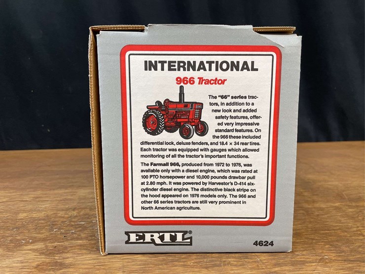1/16-ih-966-nib-ertl-image-5