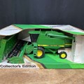the-gale-roosa-estate-farm-toy-collection-#2-image-1