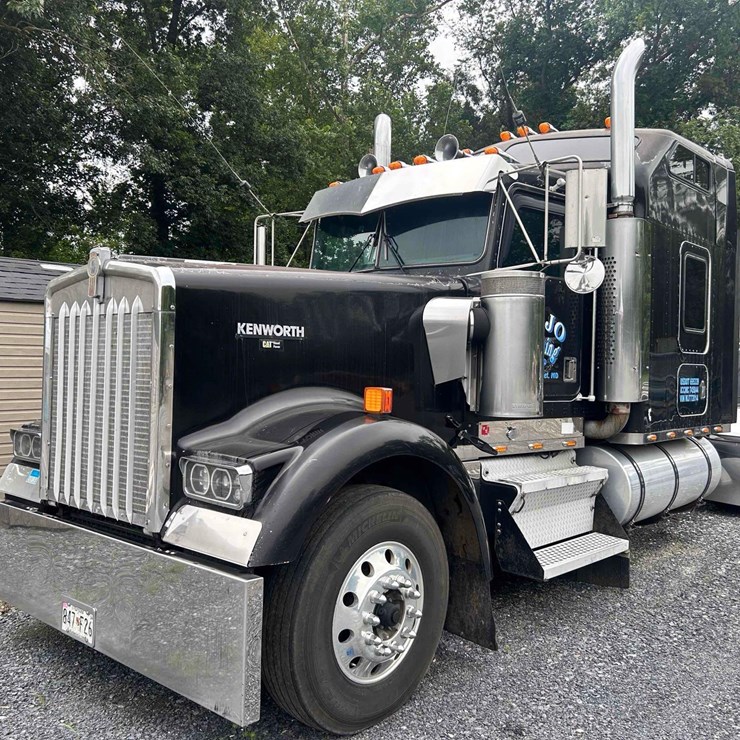 1998 KENWORTH W900