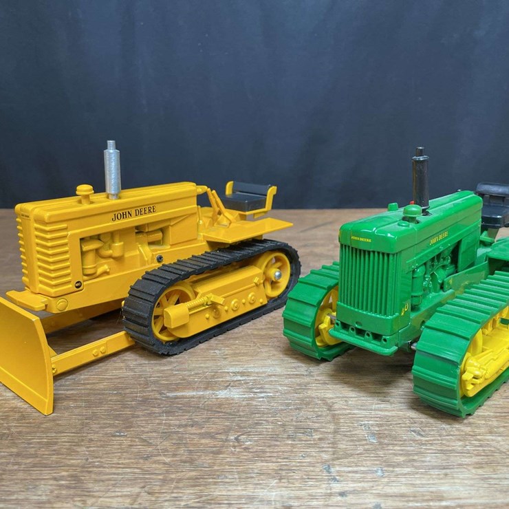 JOHN DEERE MC