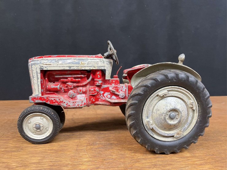 ford-4000-image-3