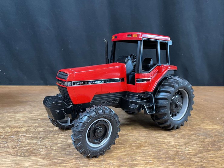 1/16-case-ih-magnum-7130-1990-strasbourg-nib-ertl-image-2