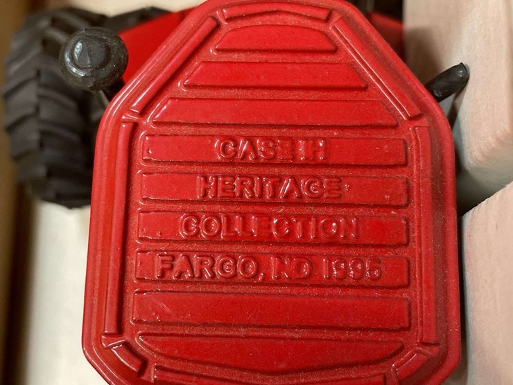 1/32-case-ih-9270-1995-fargo-nib-sm-image-12