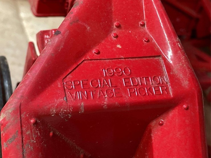 1/16-mccormick-picker-special-edition-nib-ertl-image-12