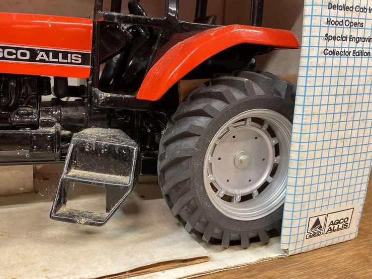 1/16-agco-allis-9650-nib-sm-image-10
