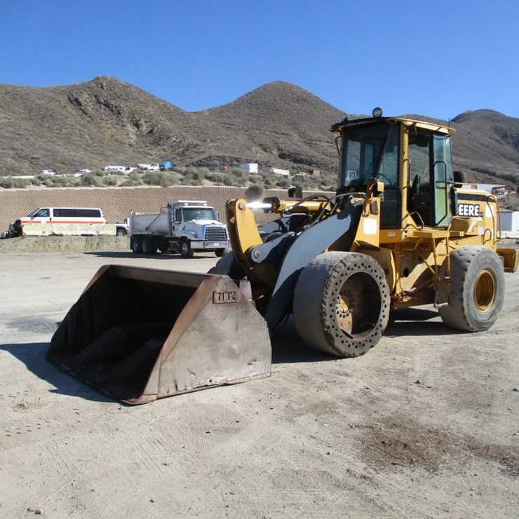DEERE 624H