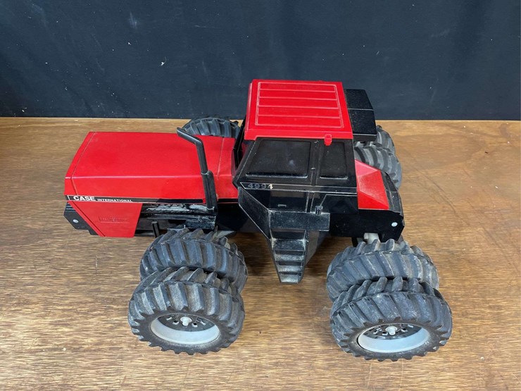 1/16-case-ih-4994-collector-nib-ertl-image-4