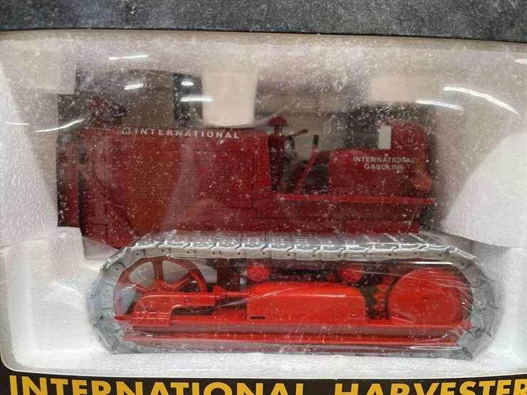 1/16-ih-t-14-crawler-nib-sc-image-7