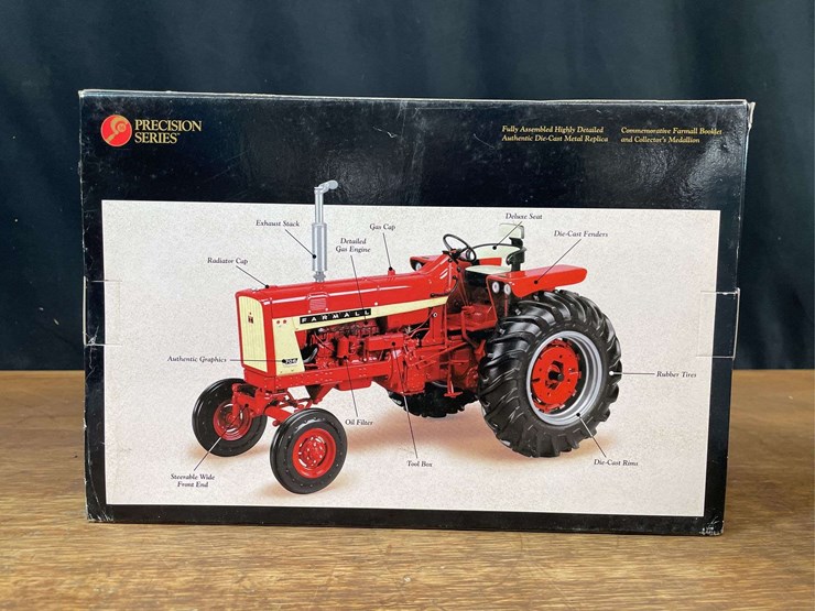 1/16-farmall-706-precision-nib-ertl-image-16