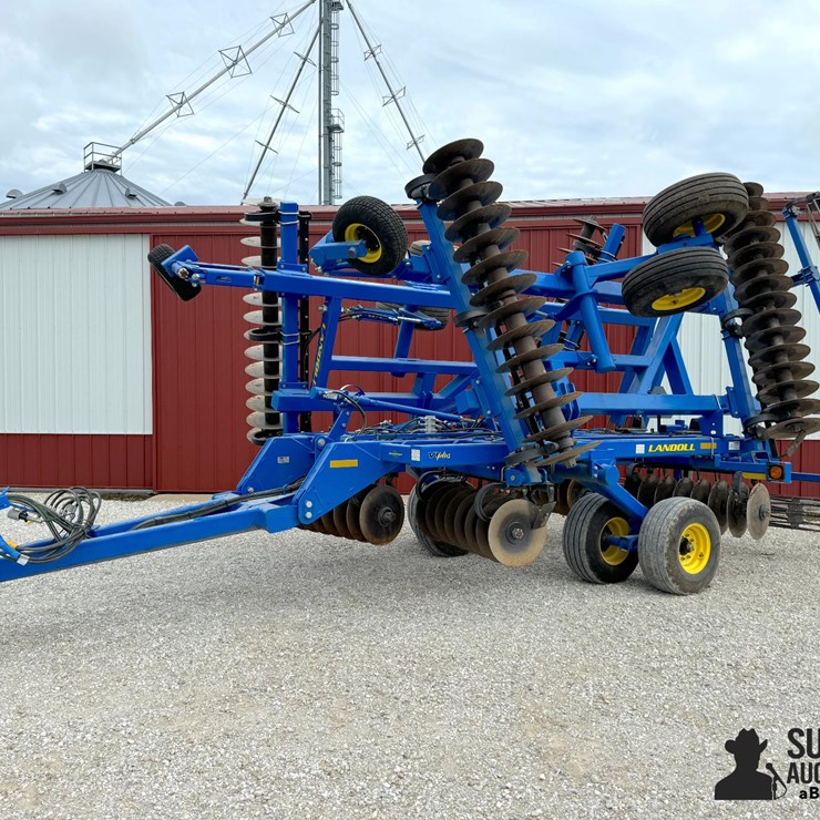 2011 LANDOLL 7431-26