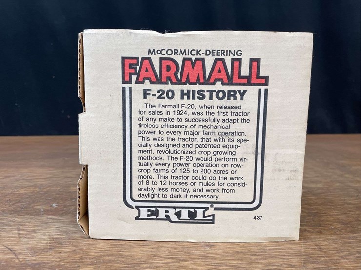 1/16-farmall-f20-special-edition-nib-ertl-image-5