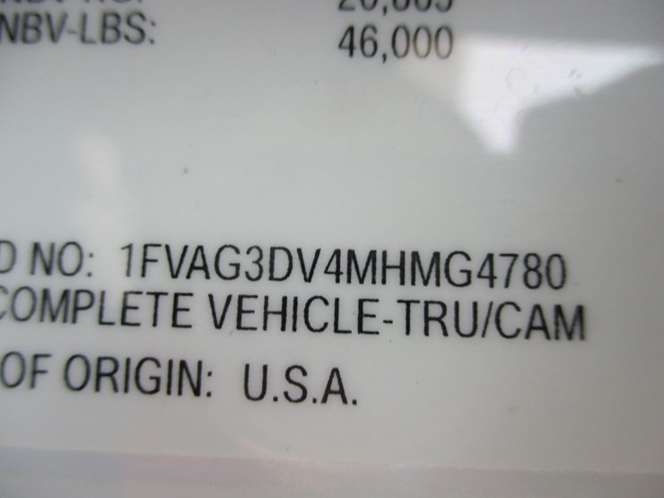 2021-freightliner-114sd-image-28