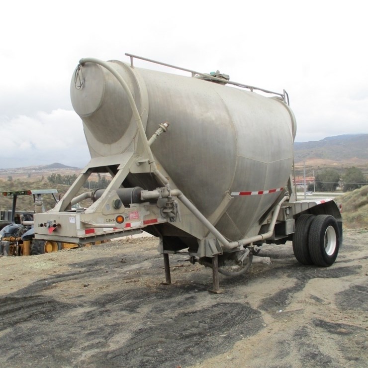 1989 Brenner Boyd S/A Aluminum Bulk Trailer,