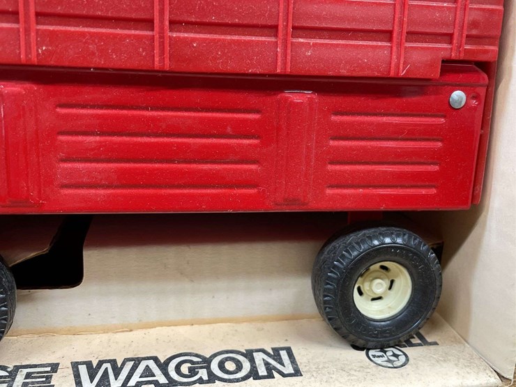(2)-1/16-mccromick-wd-9-+-ih-forage-wagon-nib-ertl-image-24