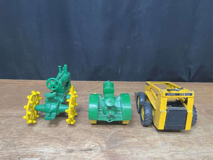 john-deere-16-image-7