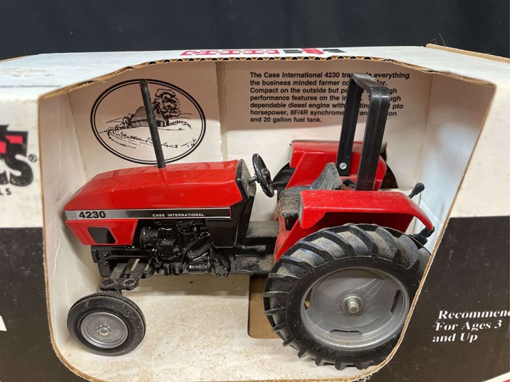 1/16-case-ih-4230-nib-sm-image-7