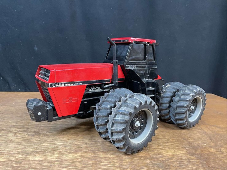 1/16-case-ih-4994-collector-nib-ertl-image-2