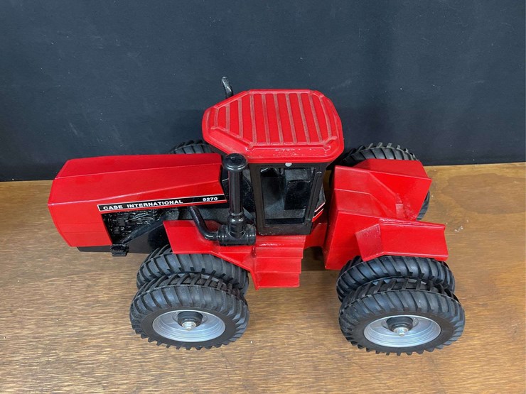 1/16-case-ih-9270-nib-sm-image-4