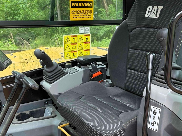 2024-caterpillar-305cr-image-11