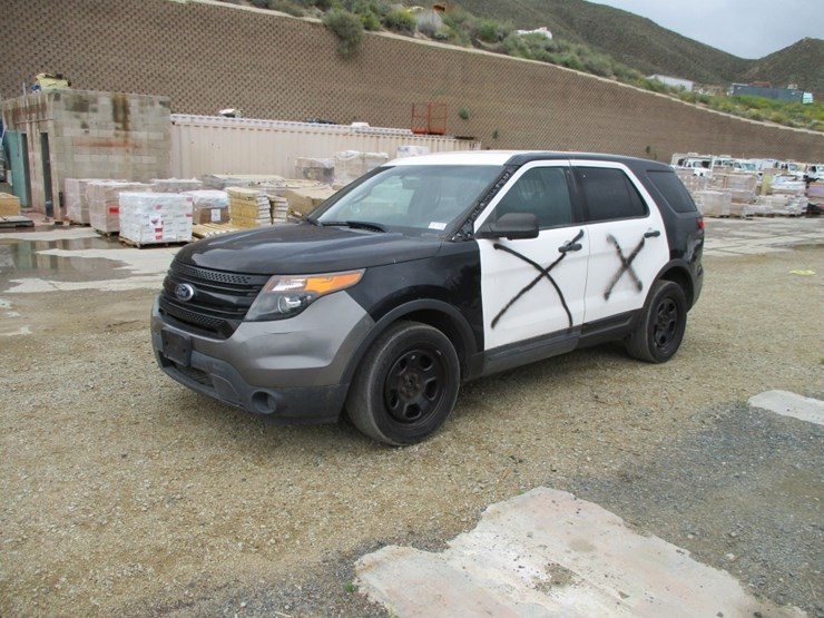 2014-ford-explorer-image-1