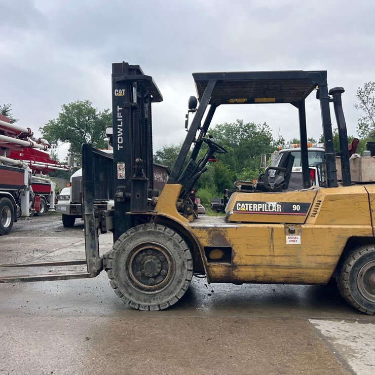 CATERPILLAR DPL40