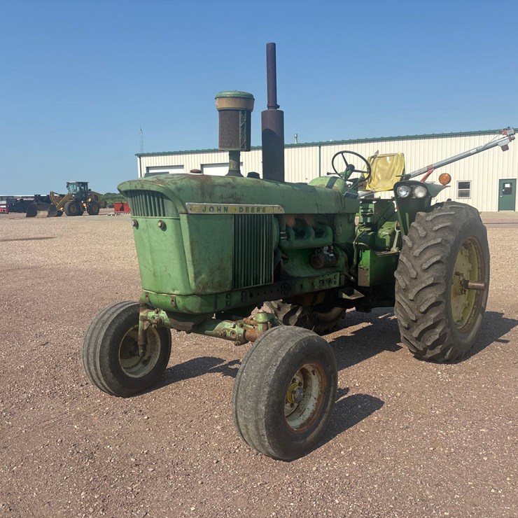 JOHN DEERE 4020