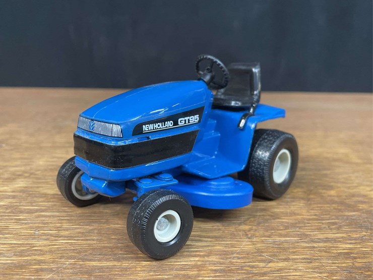 ford-4000-image-2